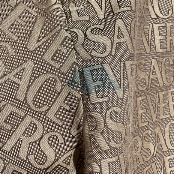NWT Versace all over logo shirt size 52 - Picture 12 of 12